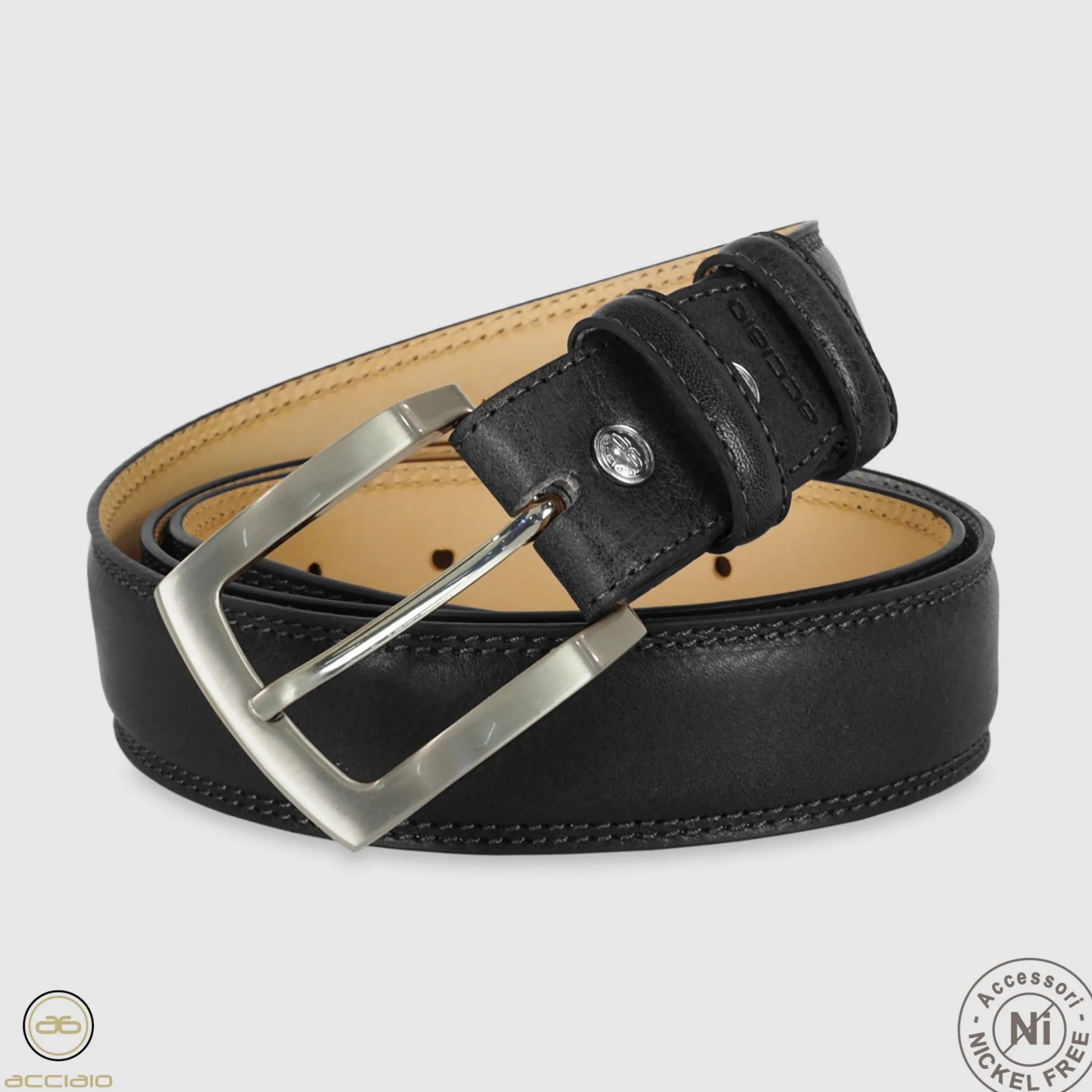 cintura_uomo_classica_amb_2-2.webp Cintura uomo classica Amber in pelle Vacchetta Nero