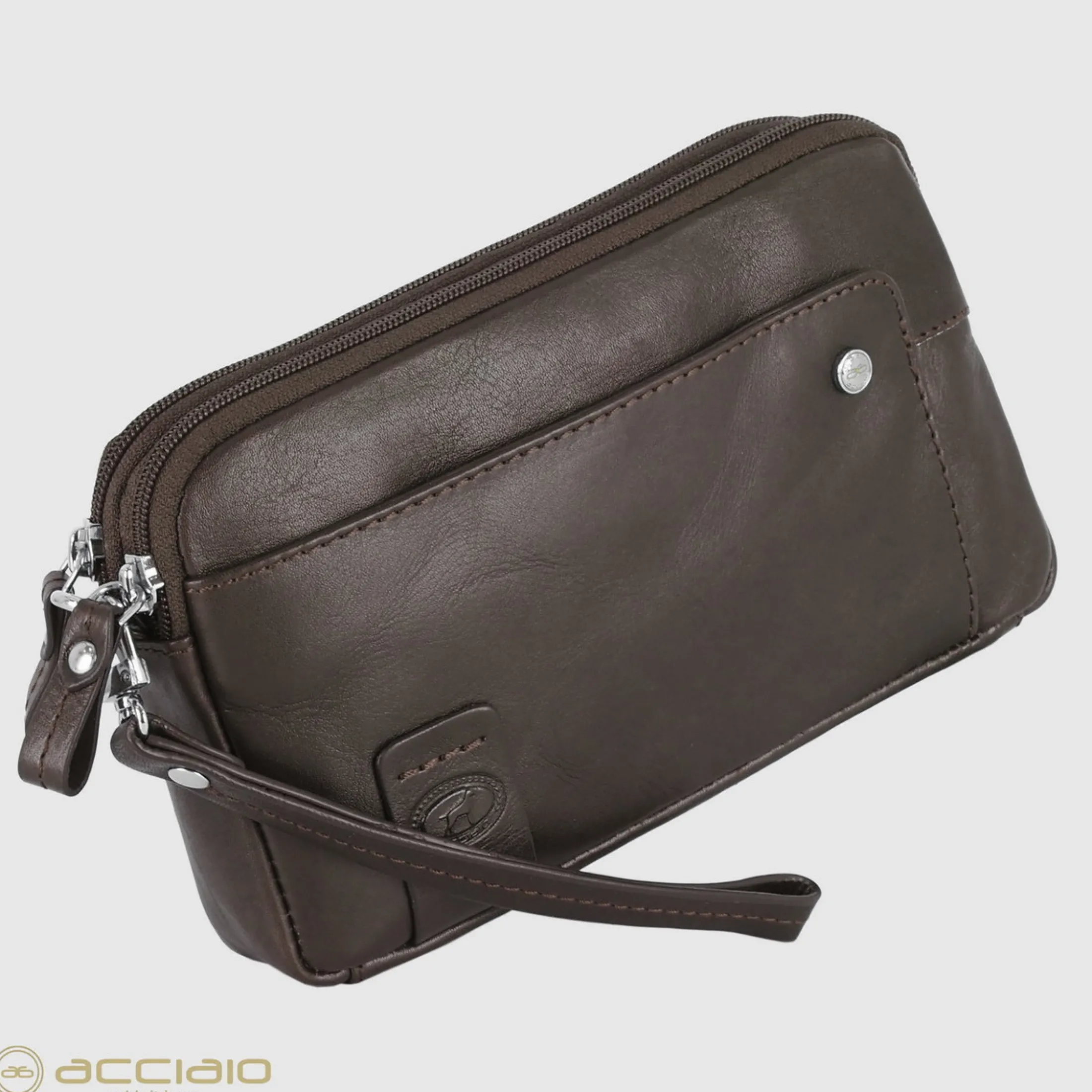 pochette_uomo_in_pelle__v_2-2.webp Pochette Uomo in pelle 2 vani zip borsello a mano Harry 7" Moka