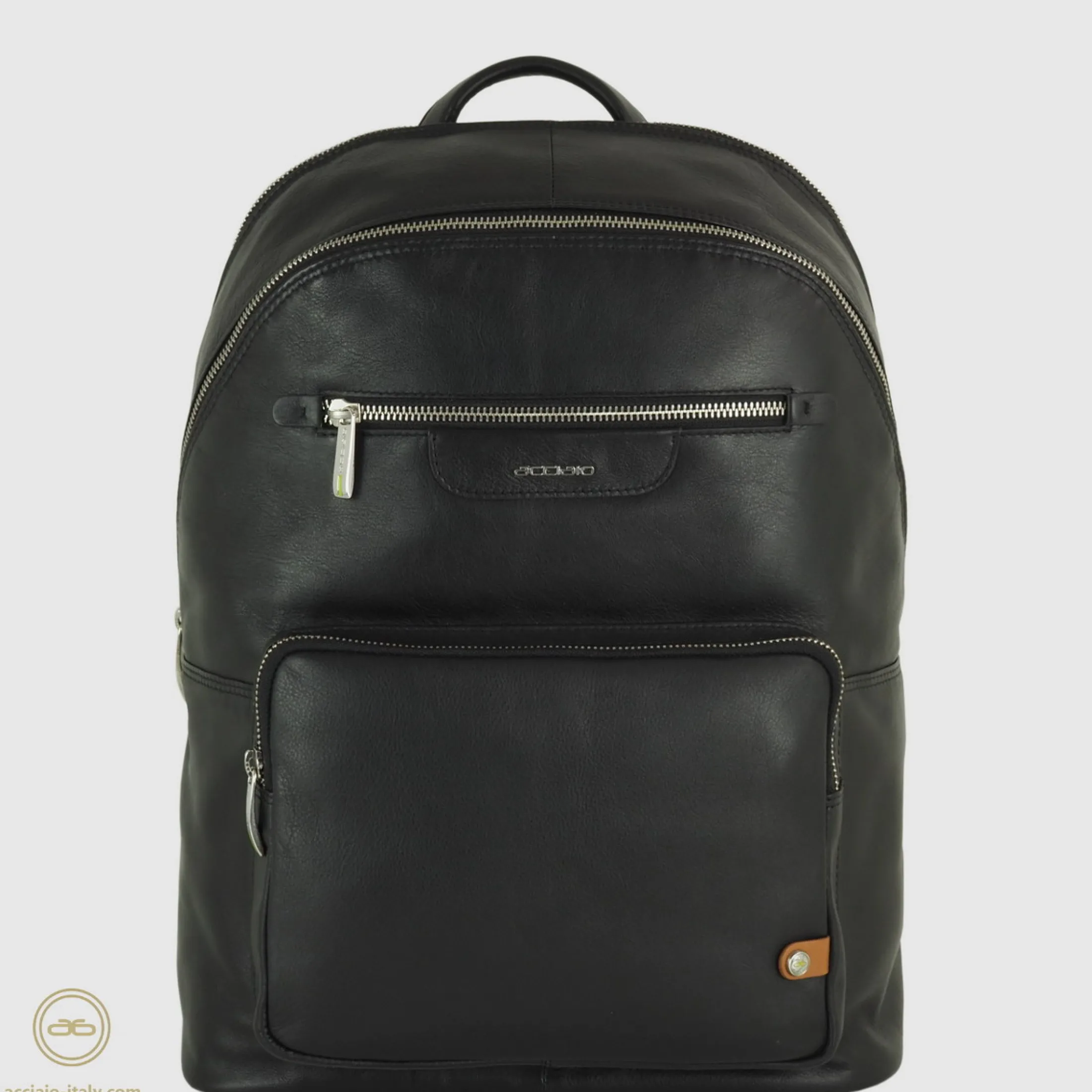 zaino_porta_pc_geo__pelle_0-2.webp Zaino porta pc Geo 15" pelle Nero