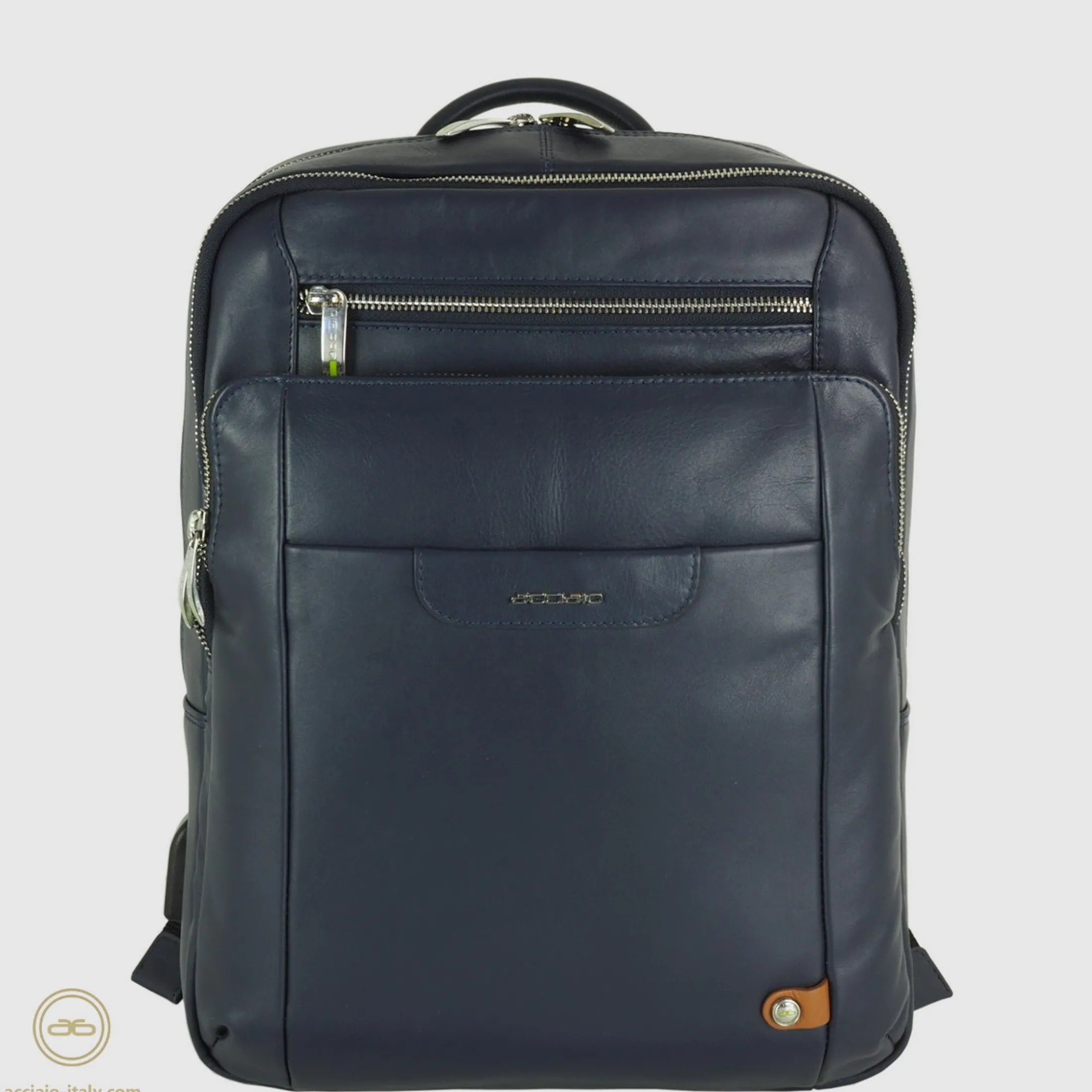 zaino_porta_pc_piccolo_zi_0.webp Zaino porta pc piccolo Zip 13" pelle Blu