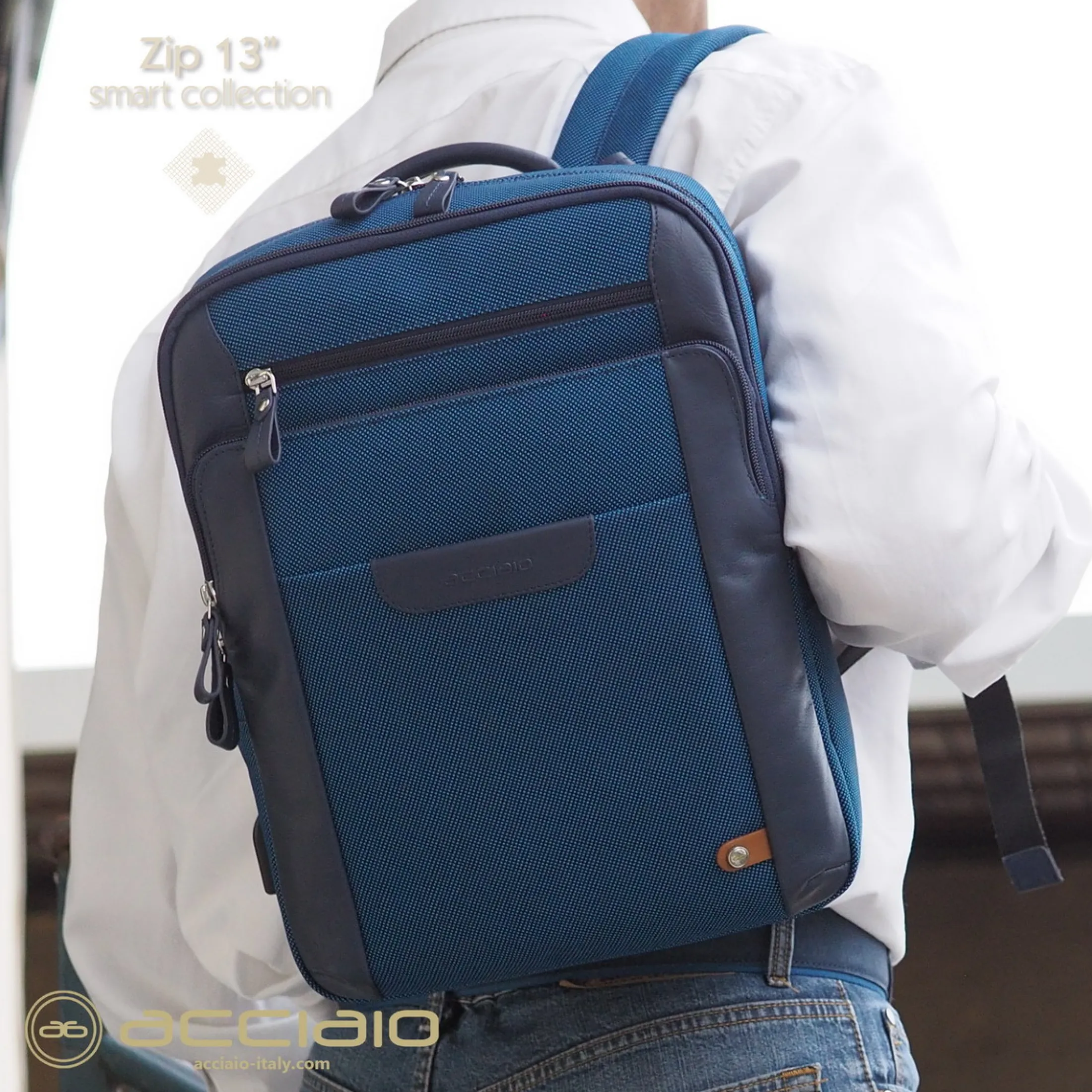 zaino_porta_pc_piccolo_zi_4-2.webp Zaino porta pc piccolo Zip 13" tessuto e pelle Blu Cobalto