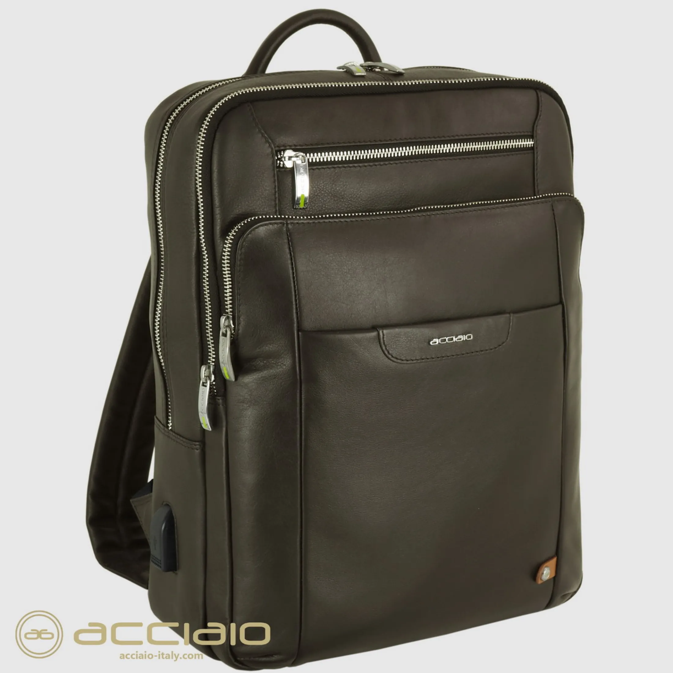 zaino_porta_pc_zip__pelle_1-1.webp Zaino porta pc Zip 15" pelle Marrone/Moka
