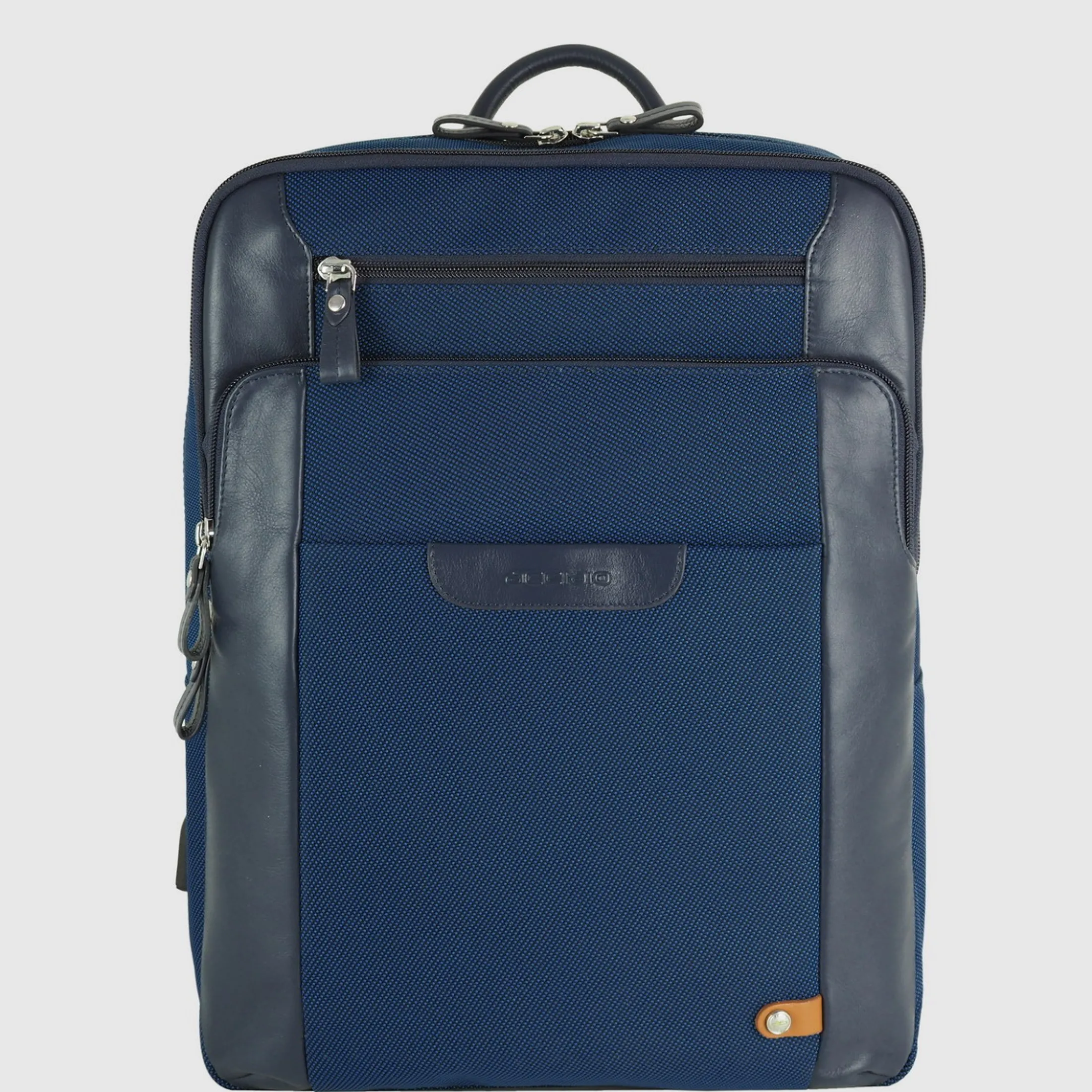 zaino_porta_pc_zip__tessu_0-1.webp Zaino porta pc Zip 15" tessuto e pelle Blu Navy