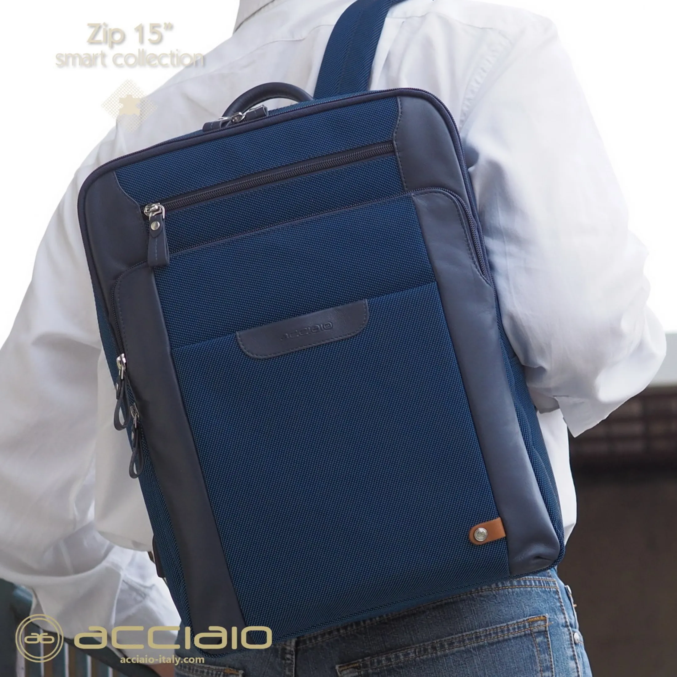 zaino_porta_pc_zip__tessu_4-1.webp Zaino porta pc Zip 15" tessuto e pelle Blu Navy
